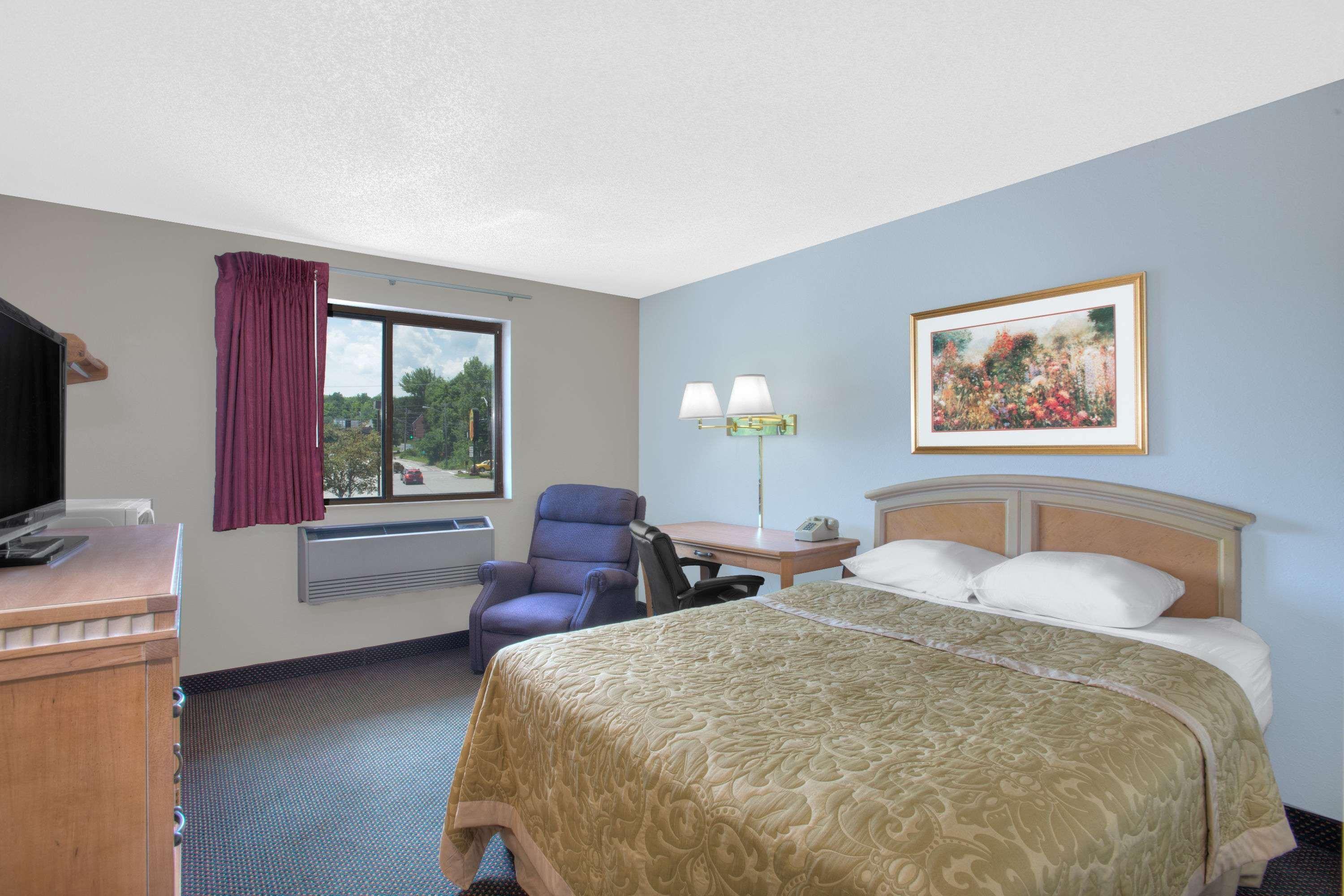 Super 8 By Wyndham Augusta Hotel Екстериор снимка