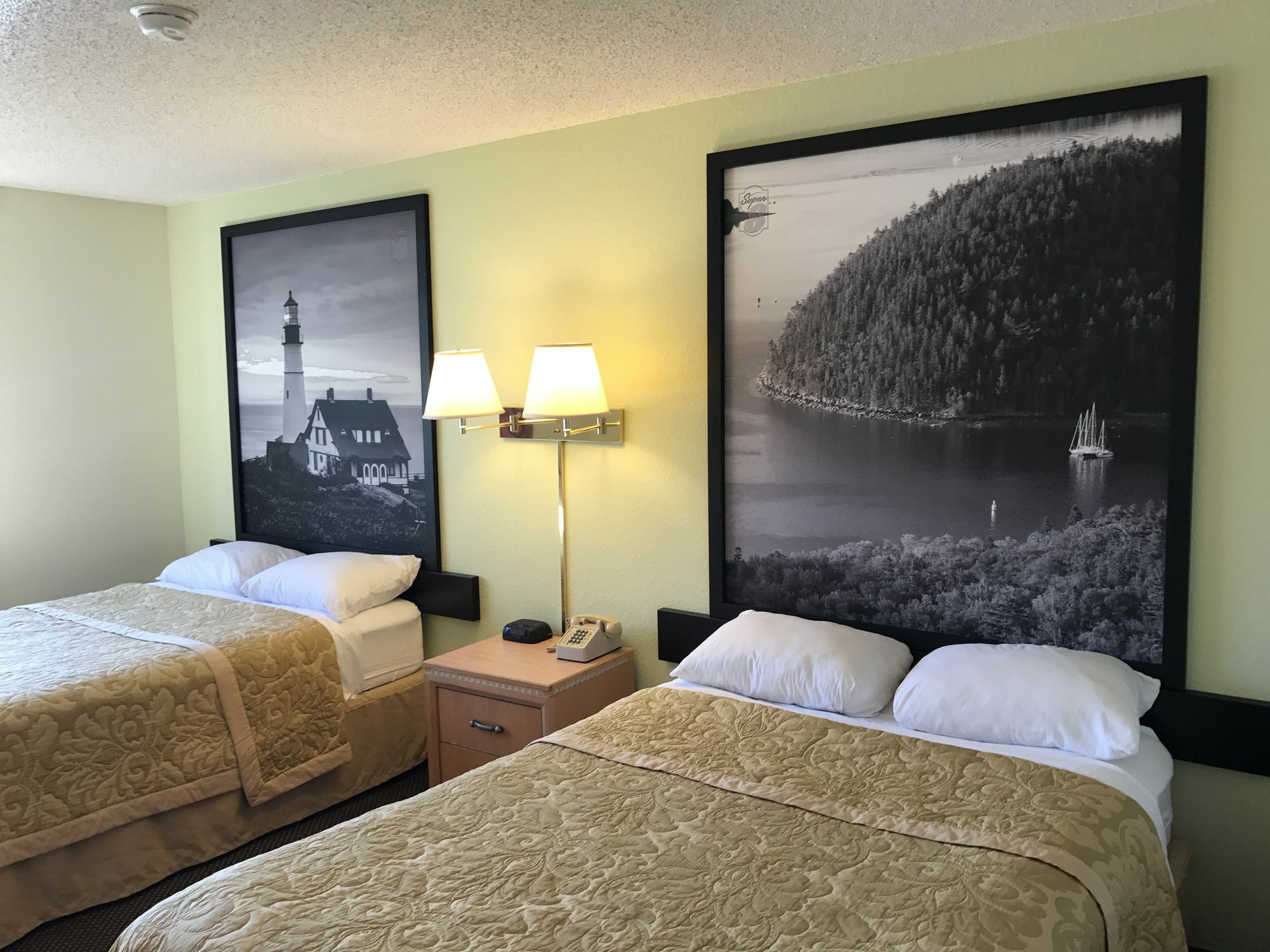 Super 8 By Wyndham Augusta Hotel Екстериор снимка